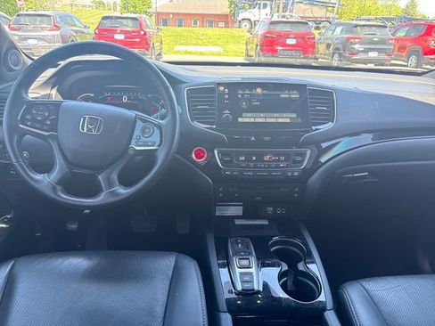 Used 2022 Honda Pilot Black Edition image 13