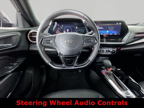Used 2024 Chevrolet Trax RS FWD image 8