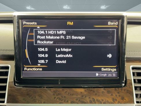 Used 2012 Audi A8 L 4.2 image 23