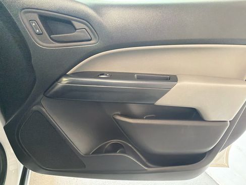 Used 2022 Chevrolet Colorado W/T RWD image 25