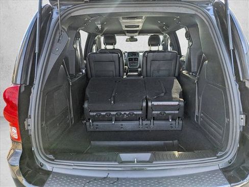 Used 2019 Dodge Grand Caravan GT image 7