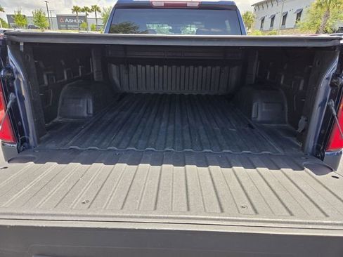 Used 2022 Chevrolet Silverado 1500 RST w/ Z71 Off-Road Package image 17