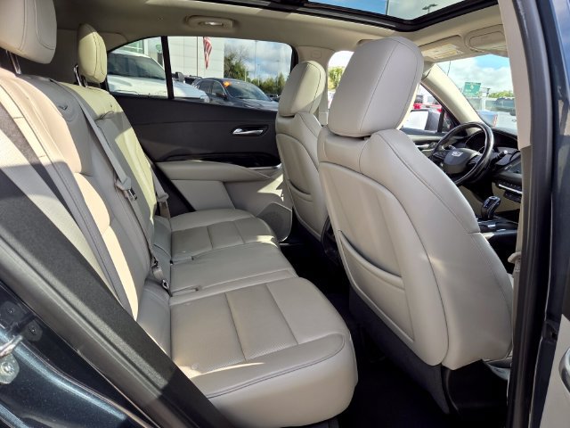 Used 2019 Cadillac XT4 Premium Luxury FWD image 13