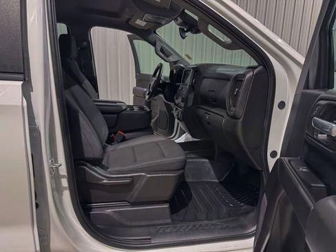 Used 2025 Chevrolet Silverado 1500 W/T image 24