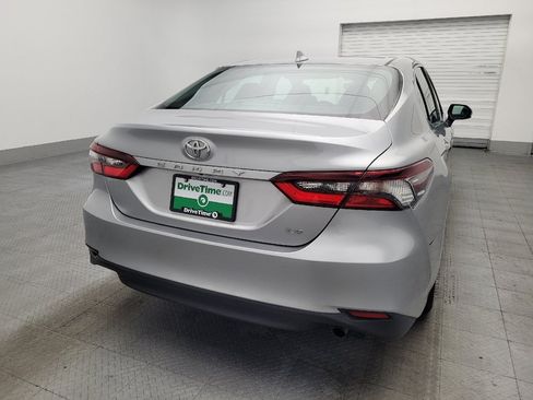 Used 2021 Toyota Camry LE FWD image 7