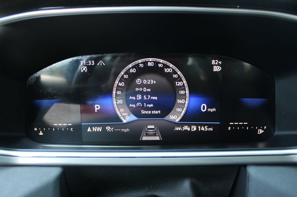 Used 2025 Volkswagen Taos SE AWD/4WD image 28