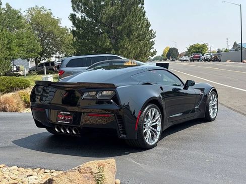 Used 2016 Chevrolet Corvette Z06 w/ 2LZ Preferred Equipment Group RWD image 29