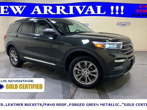 Certified 2022 Ford Explorer XLT w/ Equipment Group 202A image 1