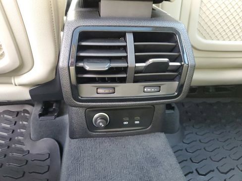 Certified 2024 Audi Q3 2.0T Premium Plus w/ Premium Plus Package image 12