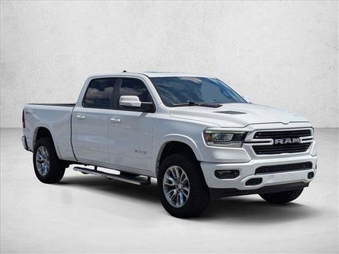 Used 2020 RAM 1500 Laramie w/ Sport Appearance Package AWD/4WD image 3