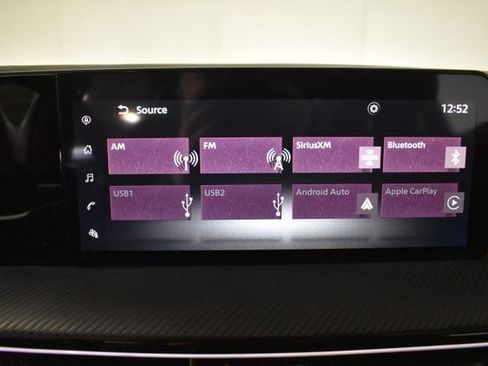 Used 2025 Nissan Kicks SR w/ Illumination Package AWD/4WD image 19