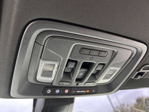 Certified 2022 Chevrolet Silverado 1500 High Country image 63