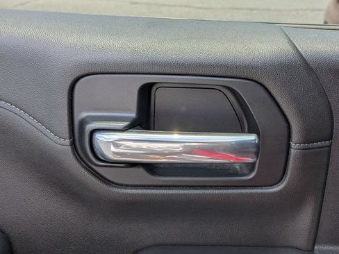 Used 2019 GMC Sierra 1500 SLT w/ SLT Premium Plus Package AWD/4WD image 30