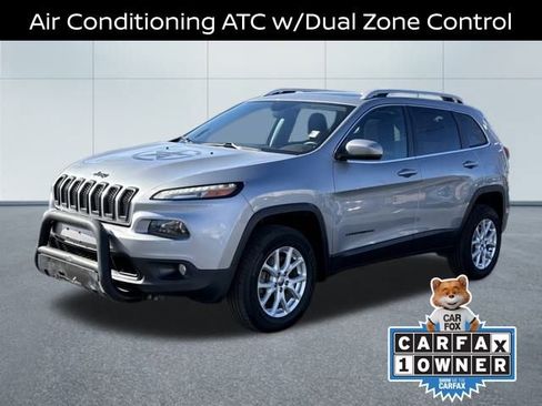 Used 2016 Jeep Cherokee Latitude w/ Comfort/Convenience Group image 7