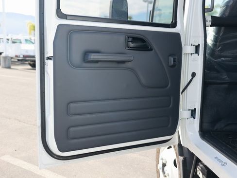 New 2024 Chevrolet Low Cab Forward RWD image 45