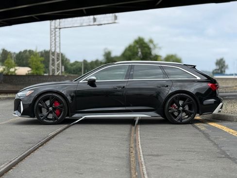 Used 2021 Audi RS 6 AWD/4WD image 7