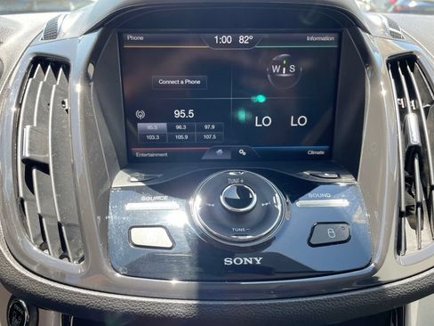 Used 2013 Ford Escape SEL FWD image 11