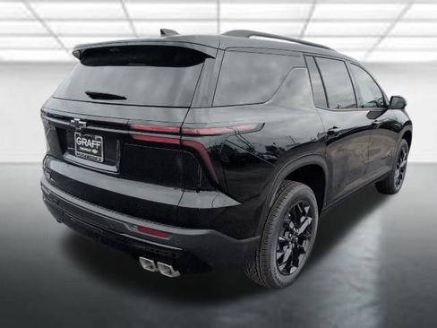 New 2026 Chevrolet Traverse LT w/ Midnight/Sport Edition FWD image 32