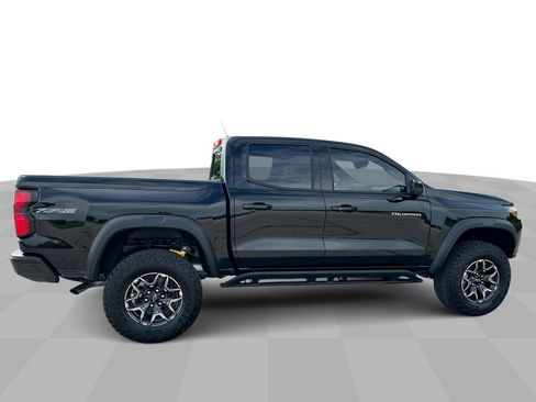 New 2025 Chevrolet Colorado ZR2 w/ Technology Package image 9