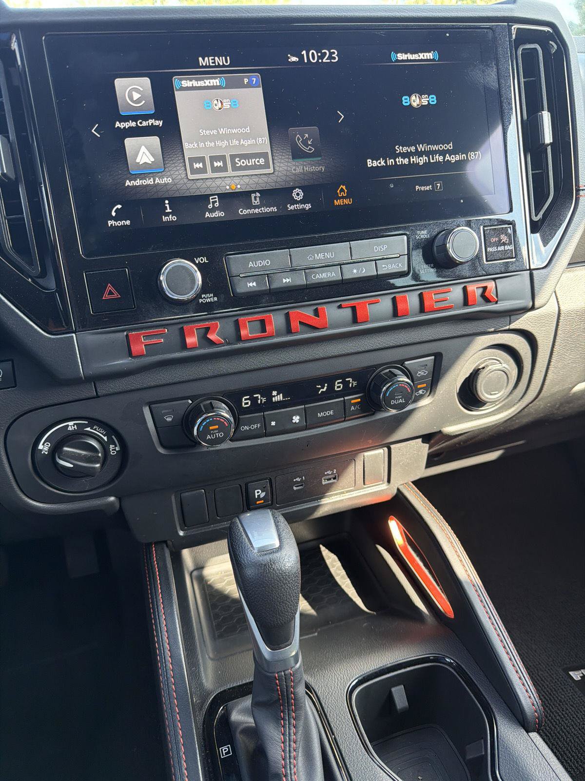 Used 2025 Nissan Frontier PRO-4X AWD/4WD image 16