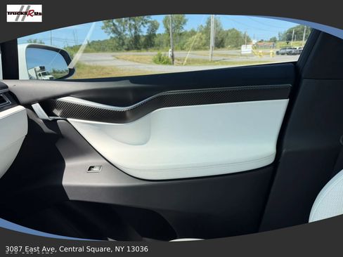 Used 2016 Tesla Model X 90D AWD/4WD image 19