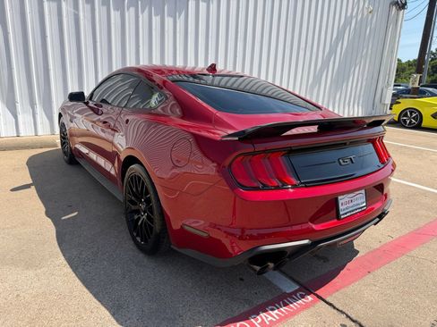 Used 2021 Ford Mustang GT Premium w/ Equipment Group 401A RWD image 4