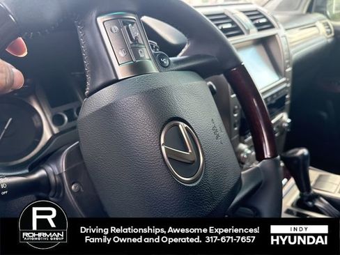Used 2018 Lexus GX 460 image 9