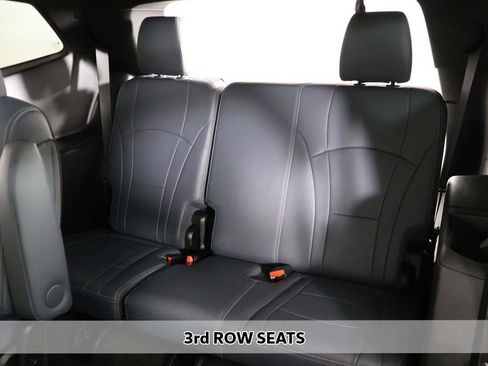 Used 2023 Buick Enclave Essence w/ Experience Buick Package AWD/4WD image 8
