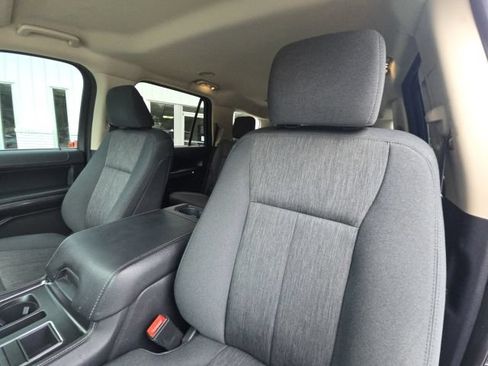 Certified 2022 Ford Expedition XLT RWD image 27