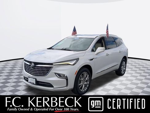 Used 2023 Buick Enclave Essence w/ Experience Buick Package FWD image 1