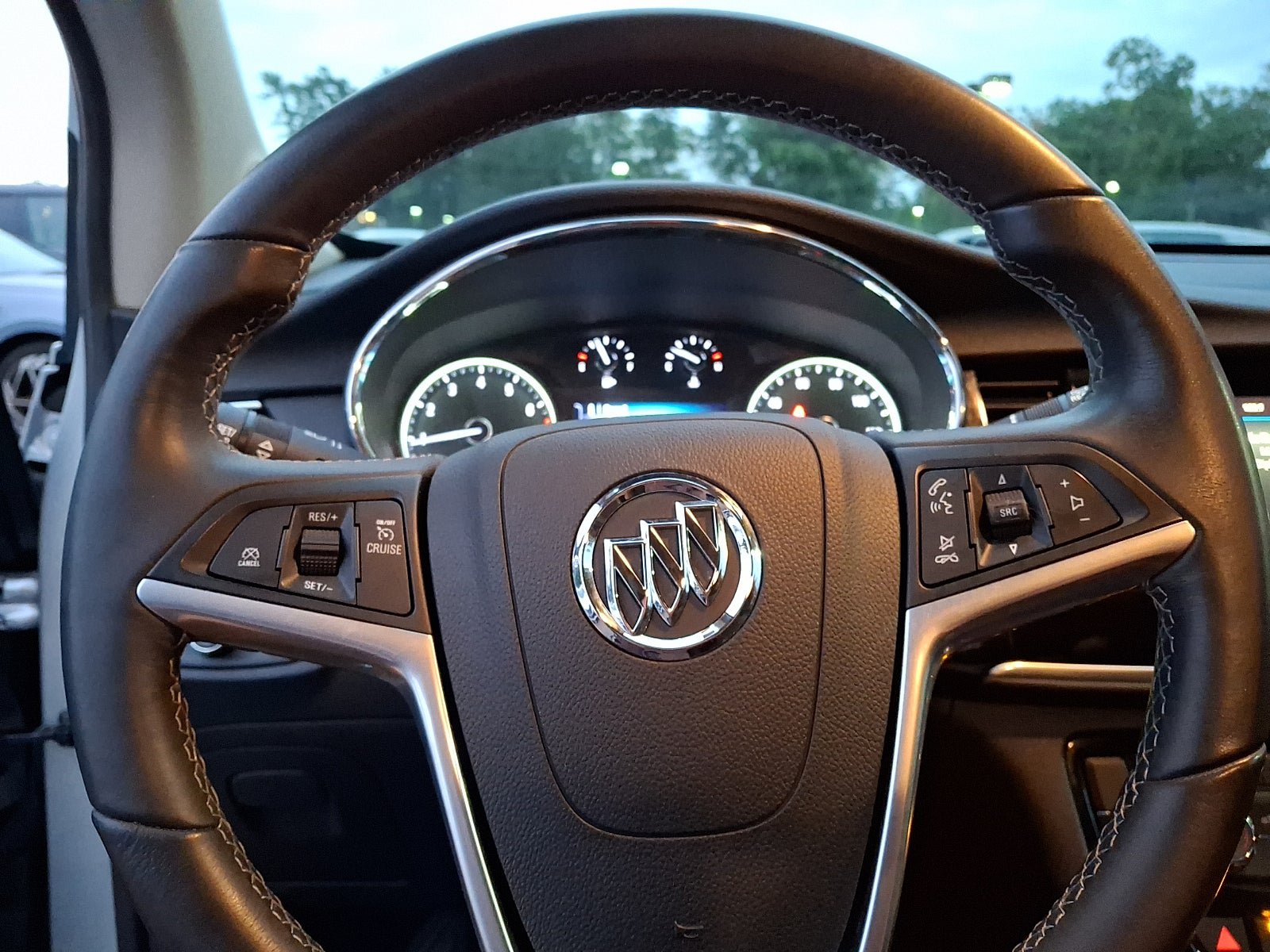 Certified 2022 Buick Encore Preferred w/ Safety Package AWD/4WD image 20
