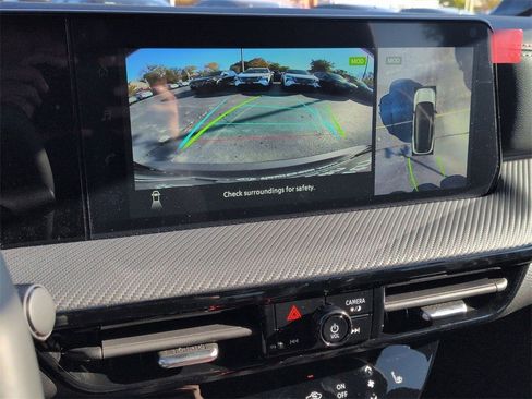 New 2026 Nissan Kicks SR w/ Cold Weather Package image 13