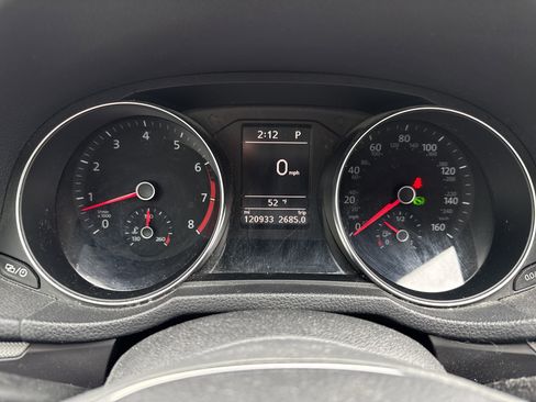 Used 2017 Volkswagen Passat 1.8T R-Line FWD image 20