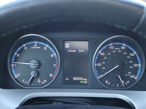 Used 2018 Toyota RAV4 XLE image 30