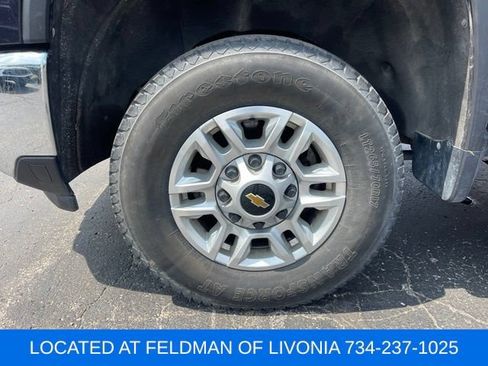 Used 2024 Chevrolet Silverado 2500 LT w/ Convenience Package AWD/4WD image 4