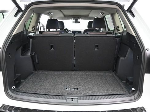 New 2026 Volkswagen Atlas Peak Edition image 12