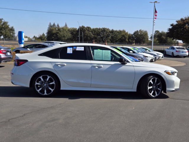 Used 2025 Honda Civic Sport Touring image 3