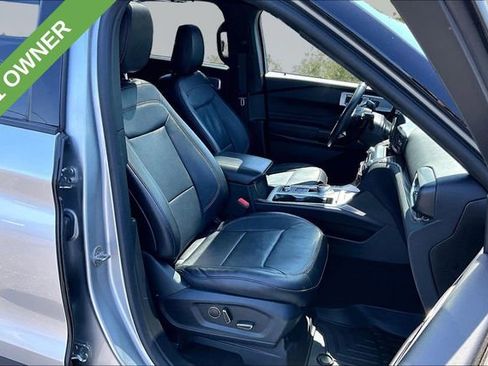 Used 2020 Ford Explorer Limited w/ Class III Trailer Tow Package AWD/4WD image 7