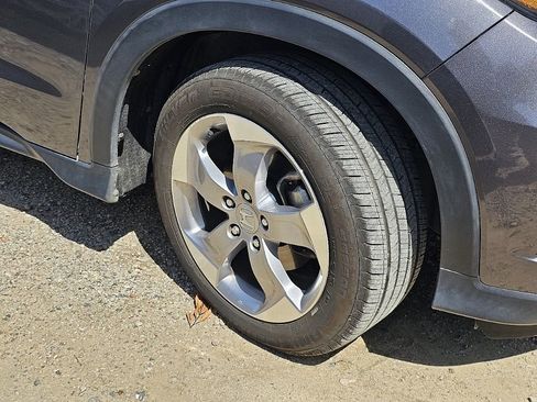 Used 2016 Honda HR-V LX image 9