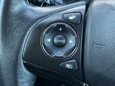 Used 2020 Honda HR-V Sport image 25