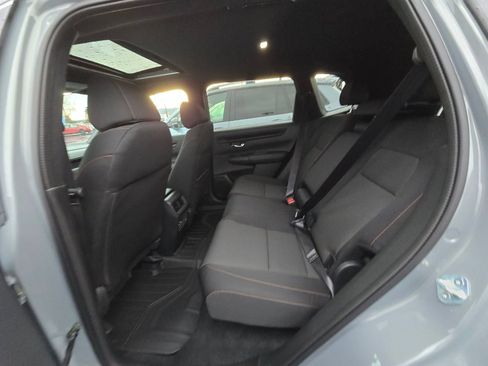 Used 2025 Honda CR-V Sport image 10