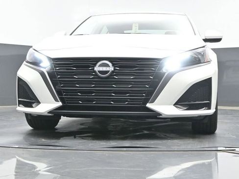 New 2026 Nissan Altima 2.5 SV w/ SV Special Edition Package FWD image 19