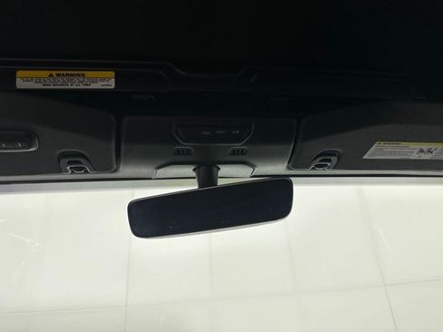 Used 2023 Jeep Wrangler Unlimited Sahara w/ Cold Weather Group image 24