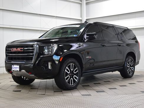Used 2023 GMC Yukon XL AT4 w/ AT4 Premium Package AWD/4WD image 3