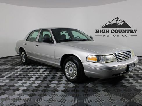Used 2004 Ford Crown Victoria Police Interceptor image 1