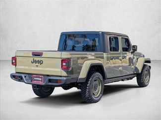 New 2026 Jeep Gladiator Sport video 2
