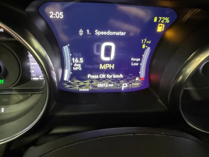 Used 2023 Jeep Wrangler Unlimited Sahara w/ Cold Weather Group AWD/4WD image 20