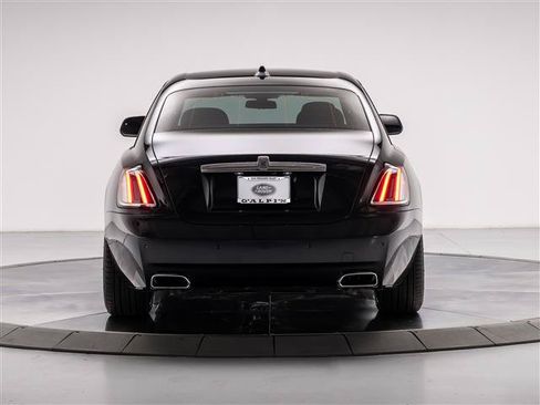 Used 2025 Rolls-Royce Ghost AWD/4WD image 4