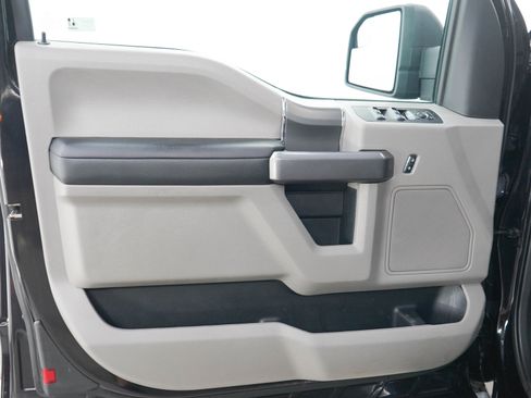 Used 2020 Ford F150 XLT w/ XTR Package AWD/4WD image 16
