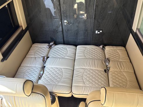 Used 2019 Mercedes-Benz Sprinter 144 image 32
